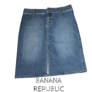 Banana Republic Factory Denim Pencil Skirt - Size 10
